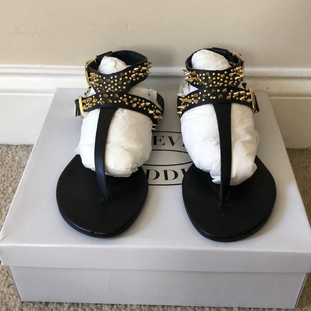 Steve Madden Gold Studded Sandal, size 6.5